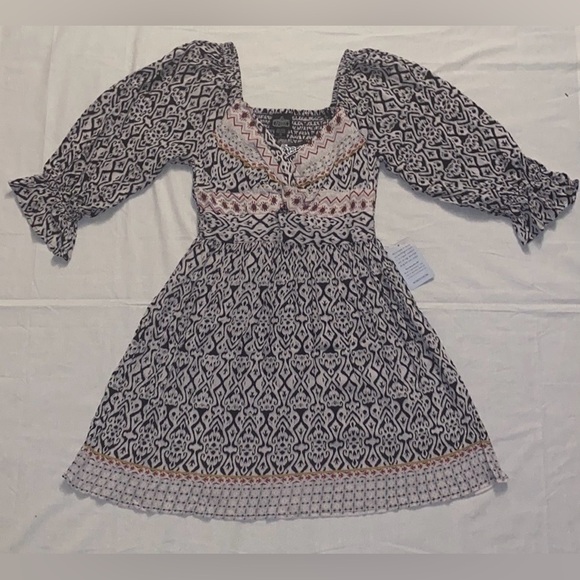 Angie Boho Ikat Knot Front Peekaboo Dress - Picture 8 of 16